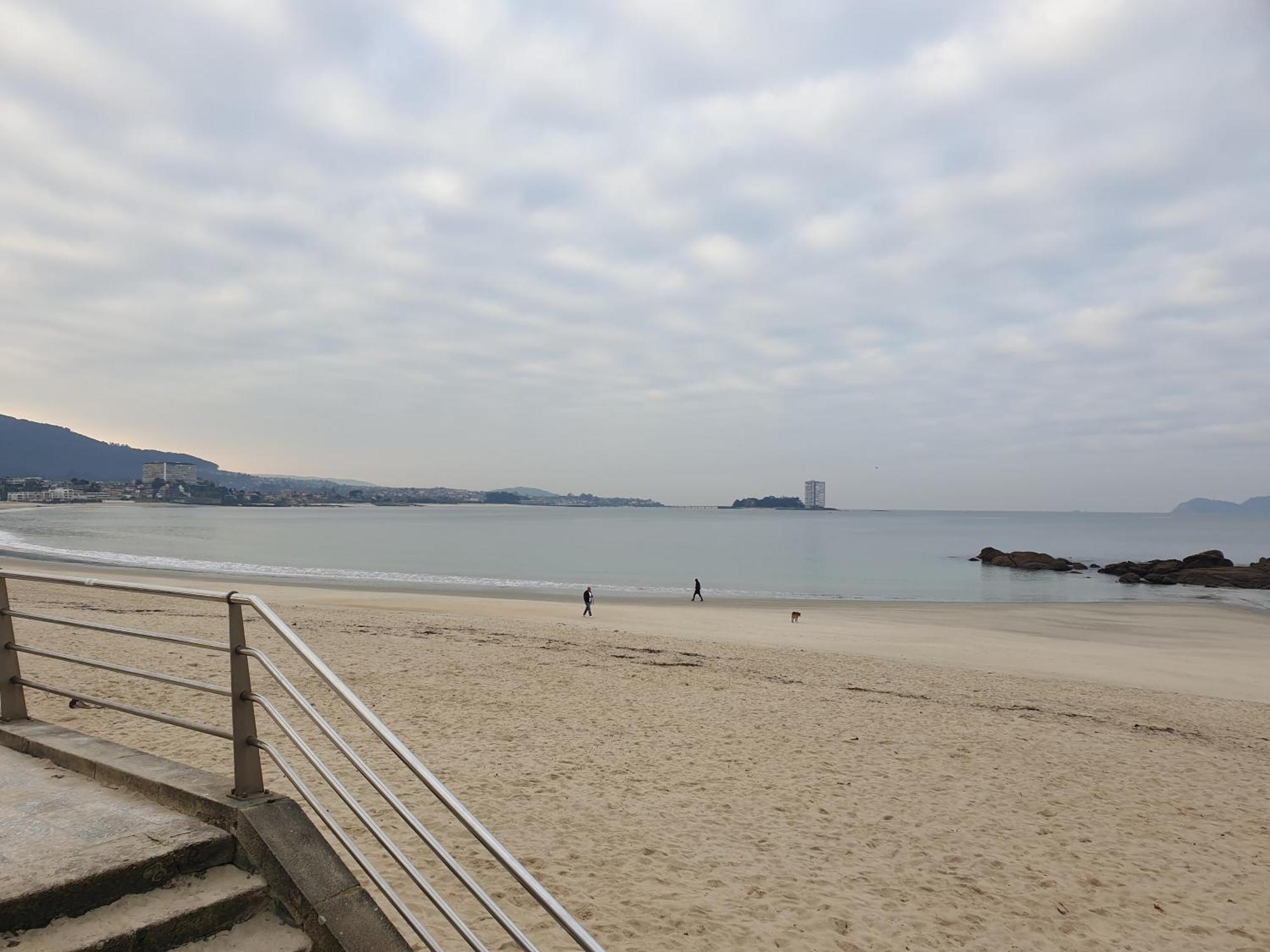 Precioso En Samil A Pie De Playa